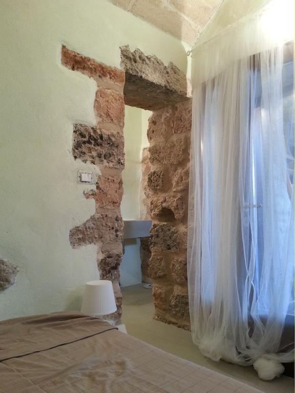 La Torre Di Merlino Patù Rom bilde